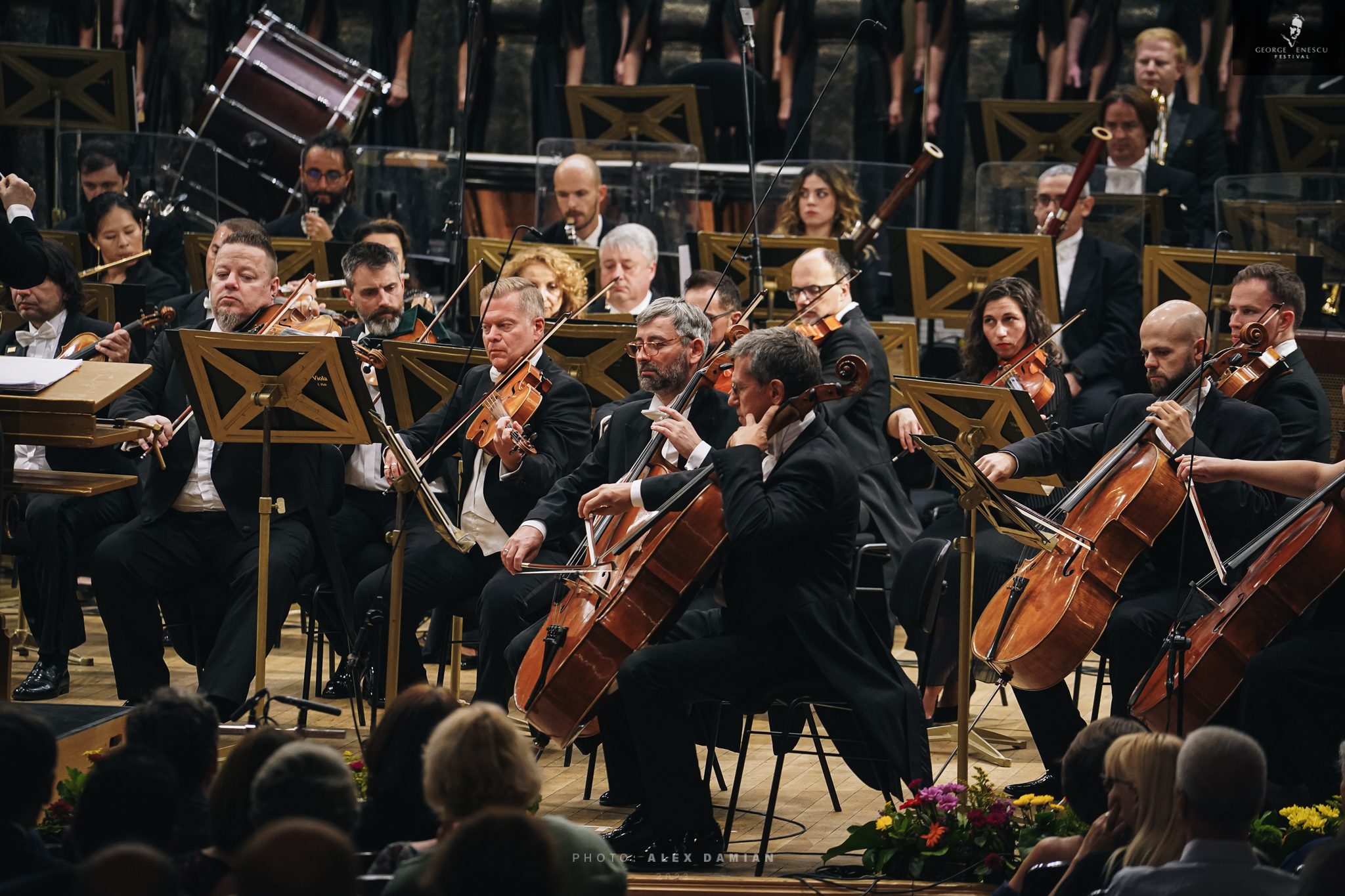 Full orchestra